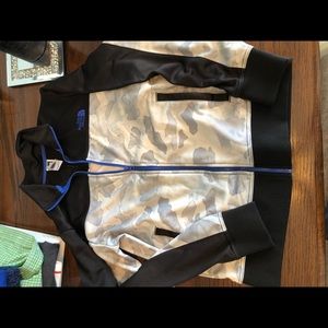 Mens lightweight North Face jacket